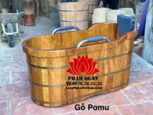 Bồn tắm gỗ pomu